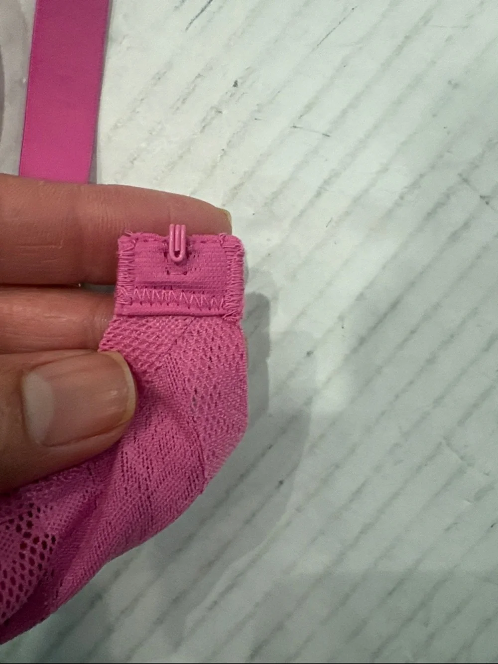 NWOT Natori Pink Sheer Lace Levitate Unlined Underwire Bra Size 32B - Picture 10 of 17